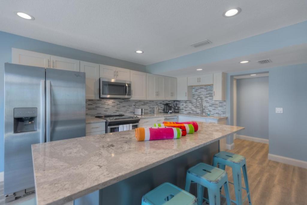 Sea La Vie Beach Oceanfront Patio Pet Friendly Jacksonville Beach Exterior photo